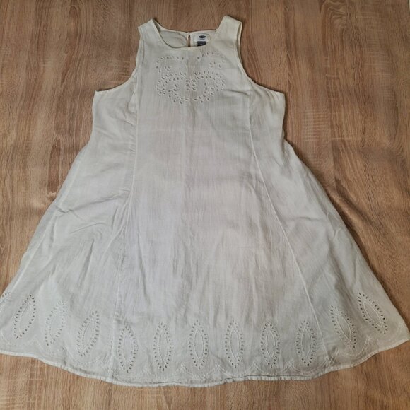 Old Navy Short White Cotton Eyelet Dress Size M Cotton Lined A-Line - Picture 2 of 14